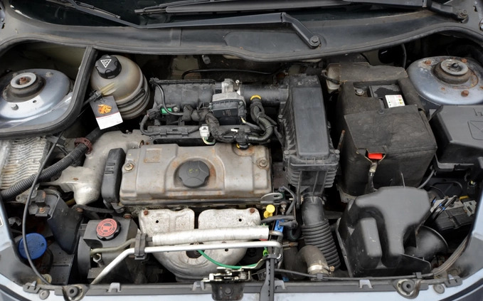 Peugeot 206 plus cena 12700 przebieg: 190000, rok produkcji 2010 z Pilawa małe 29